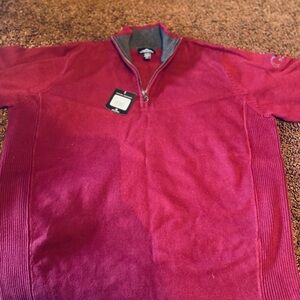 LANDMARK Moreau 1/4 Zip Sweater - XL.Burgundy color
